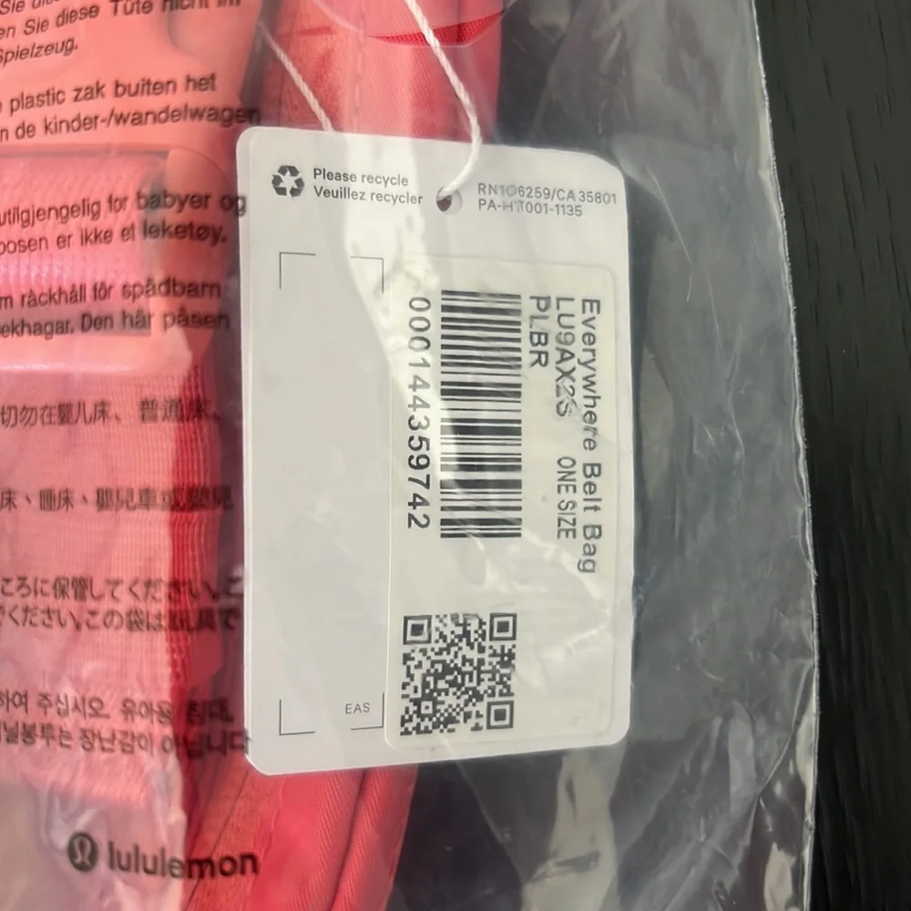 NWT * Lululemon Pale Raspberry Everywhere Belt Bag